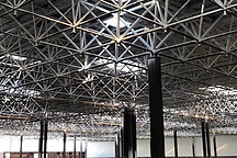 爱驰汽车上饶工厂正式封顶 年产 30 万辆车型