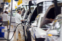 那些成功挤入新能源汽车市场的幸运儿们