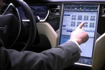 特斯拉确认升级Model S和Model X车内触控屏硬件操作体验升级