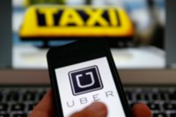 Uber无人驾驶出租车开上了美国马路，接送真实乘客