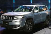 Jeep首款插電混動車型 大指揮官PHEV首發