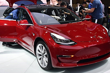 重大喜讯 特斯拉缩短 Model 3 交车周期