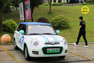 一键召唤共享汽车，无人驾驶商业化，盼达和百度说：就现在！