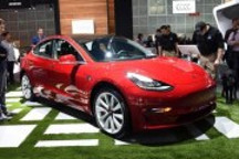將推紅色內(nèi)飾 特斯拉Model 3最新消息