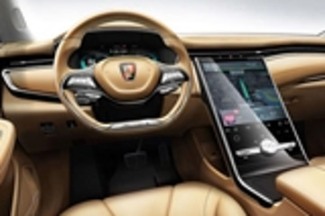 部分應(yīng)用處于“灰色地帶”/操作不便 車載中控難言顛覆