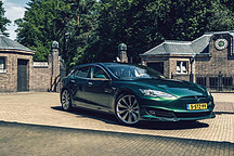 出行圖賞丨荷蘭改裝廠打造的特斯拉 Model S 獵裝版