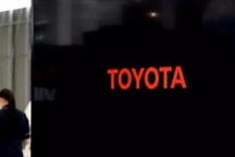 丰田10亿美元投资Grab，传统车企加速拥抱出行公司