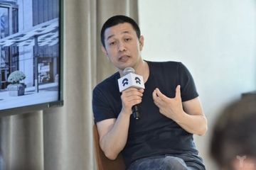 李斌再度隔空喊话马斯克：特斯拉车主说我们的车挺好