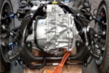 特斯拉Model 3車載動力系統拆解圖曝光 驅動裝置重量低于200磅