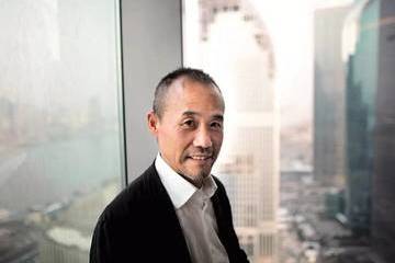 半年过去再入华大，王石出任集团董事会联席董事长