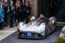著眼未來的電動車為什么要從過去找靈感？
