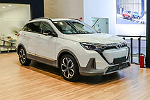 或于九月份上市 成都車展靜態體驗北汽 EX5