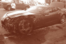 电动汽车自燃频发谁背锅?