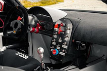 Rossion Automotive打造纯碳纤维赛车 比Smart轻