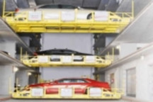 U-tron发布自动停车方案 采用机器人操作完成停车流程