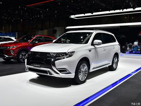 三菱(进口) 欧蓝德PHEV(进口) 2018款 PHEV