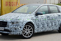 奔驰 EQB 谍照首次曝光 续航最低 400km