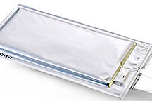 英国 OXIS 电池能量密度高达 300Wh/kg 明年目标 400Wh/kg