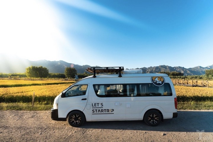 房车旅行,向星旅行,房车旅游,出行,向星旅行