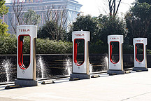 50 个充电位 特斯拉在香港建亚洲最大充电站