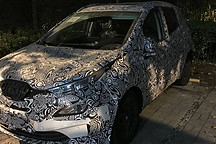 综合续航达到 476 km 北汽新能源 EX3 谍照曝光