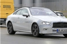 奔驰新款E级轿跑车路试谍照曝光 采用最新家族设计元素