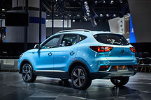 名爵 ZS 出了纯电版，这回还要卖到老家英国去 | 广州车展