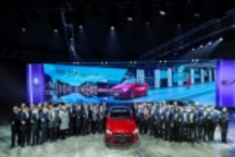 仅用时2年，北京奔驰第200万辆整车下线