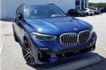 宝马X5 M50i谍照曝光 替代xDrive50i/搭4.4T V8发动机