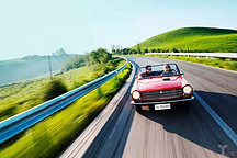 主机厂争抢布局出行赛道 共享租车掀热潮