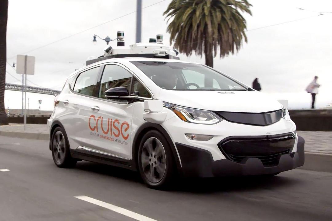 GM запускает пилотную программу использования беспилотных автомобилей для доставки еды в Сан-Франциско