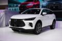 暴增342% 比亚迪1月新能源车销量3.2万