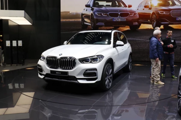 汽车潮流风向标：电动汽车垄断日内瓦车展