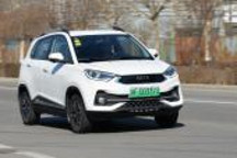 續航實在價格低 體驗哪吒N01純電動SUV