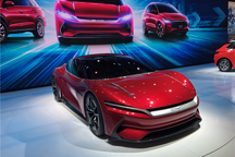 电动跑车 E-SEED GT 领头，比亚迪产品矩阵进一步完善| 2019 上海车展