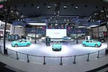 丰田首款量产EV亮相深港澳车展，2025年前投放10款电动车