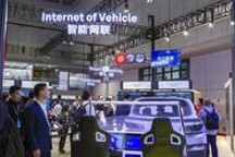 华为入局智能汽车，给进入车圈的BAT什么启示？