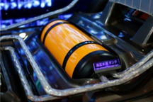 技术新贵联手产业大佬 氢燃料电池破局在即？