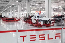 特斯拉的红毯之路铺就