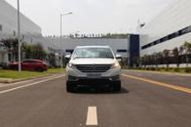 旗下首款纯电动SUV风光E3开启预售，东风风光的新能源之路重在多线并举