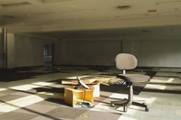 庞大毁于“庞大”：中国4S店之王正在破产