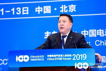 徐和谊：全面新能源化与智能网联化融合发展的时代正在加速到来