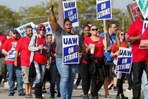 48000人，罢工三十天，通用的拉锯战还在继续