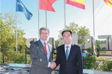 许家印赴欧考察世界汽车零部件龙头 超重磅战略合作即将官宣