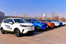 长安新能源：很多纯电平台是吹出来的，我们的不是丨汽车产经