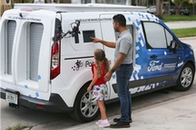 中美自动驾驶商业化对飙：RoboTaxi与无人物流全面竞争