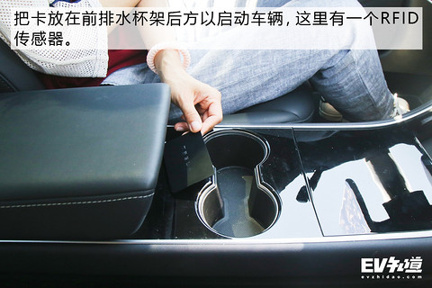 8年老司机 实际驾龄8小时 女司机养成记