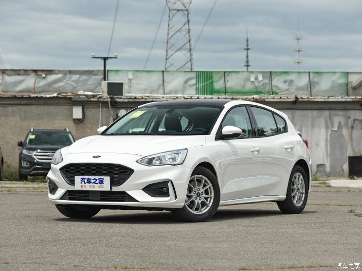 長(zhǎng)安福特 ?？怂?2020款 兩廂 EcoBoost 180 自動(dòng)鋒潮型