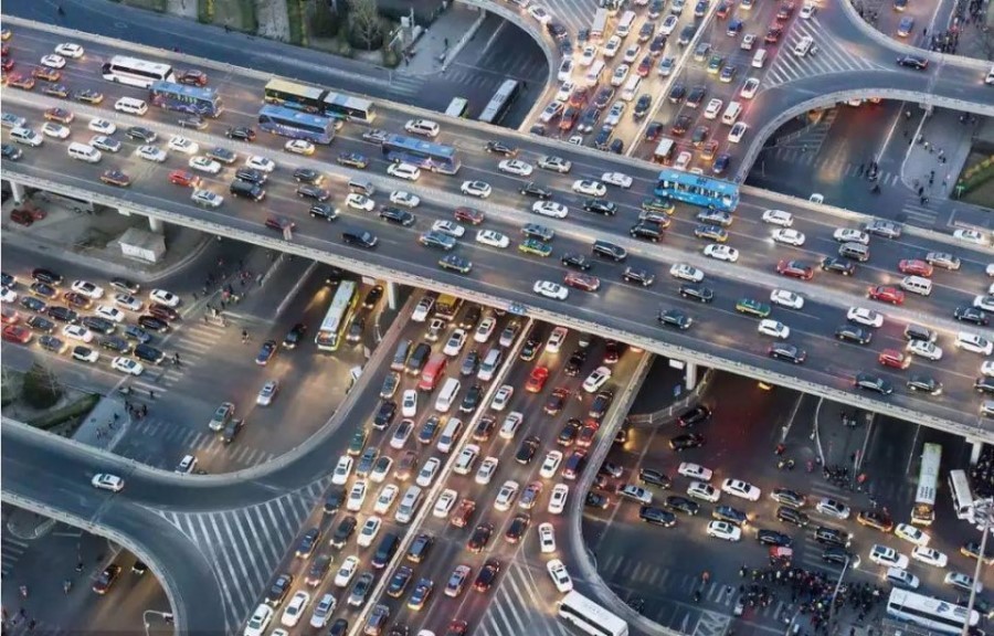 中汽協(xié)下調(diào)全年汽車銷量預(yù)測(cè) 新能源車降至150萬