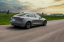 因性能强、成本低 美国警方将以特斯拉Model 3替换道奇Charger